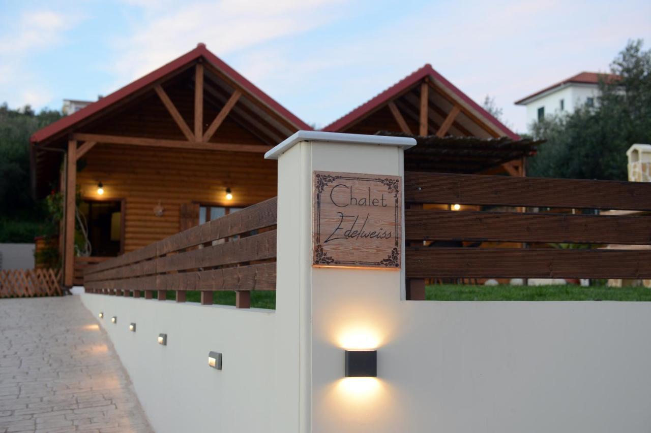 Chalet Edelweiss Preveza Esterno foto