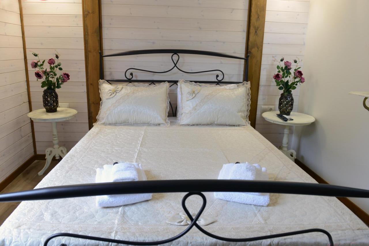 Chalet Edelweiss Preveza Esterno foto