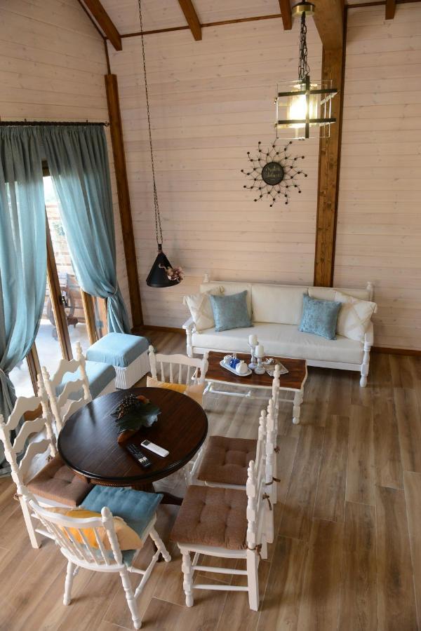 Chalet Edelweiss Preveza Esterno foto
