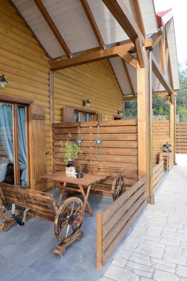 Chalet Edelweiss Preveza Esterno foto