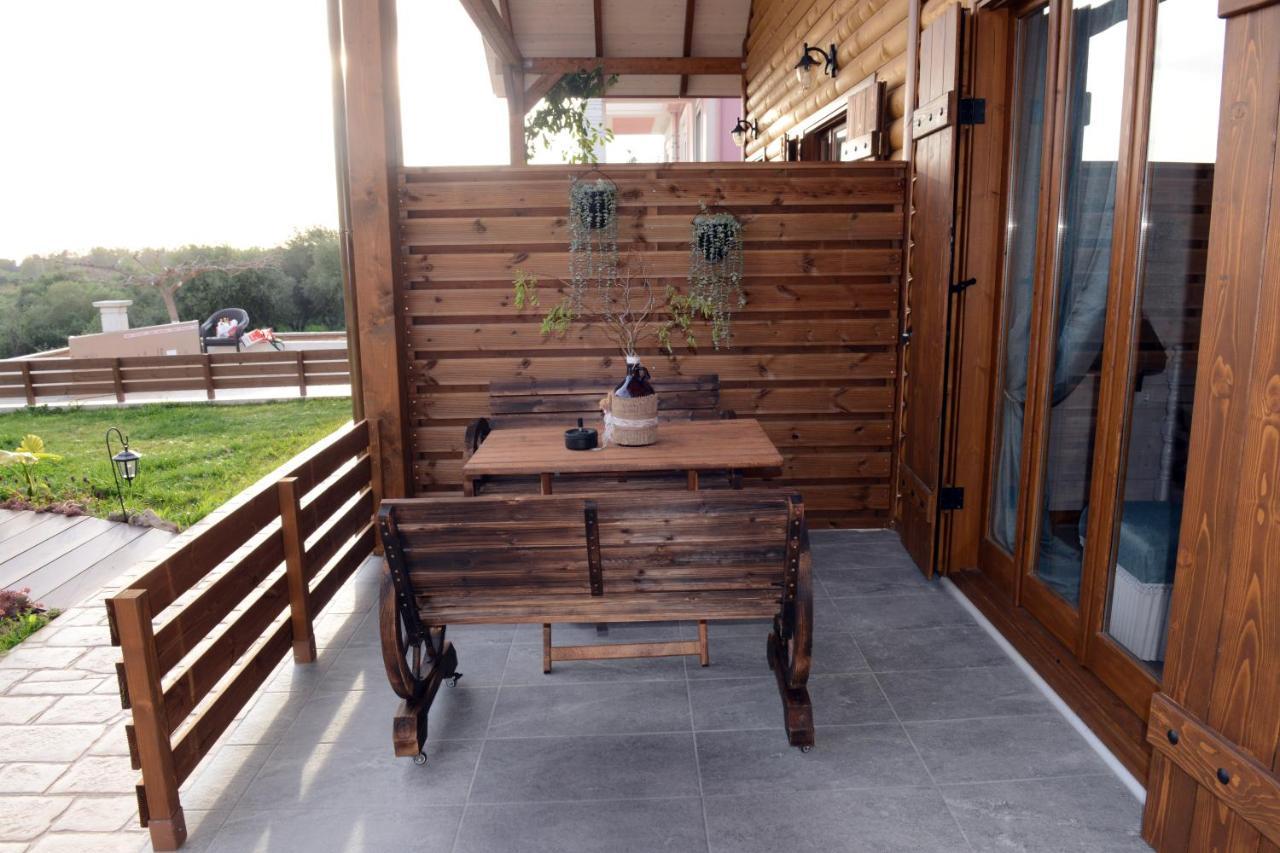 Chalet Edelweiss Preveza Esterno foto